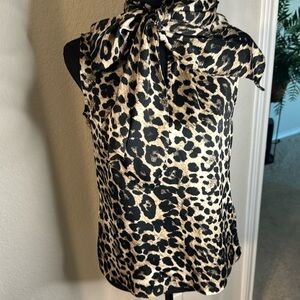 Sleeveless Vince Camuto animal print tie up blouse sz. xs